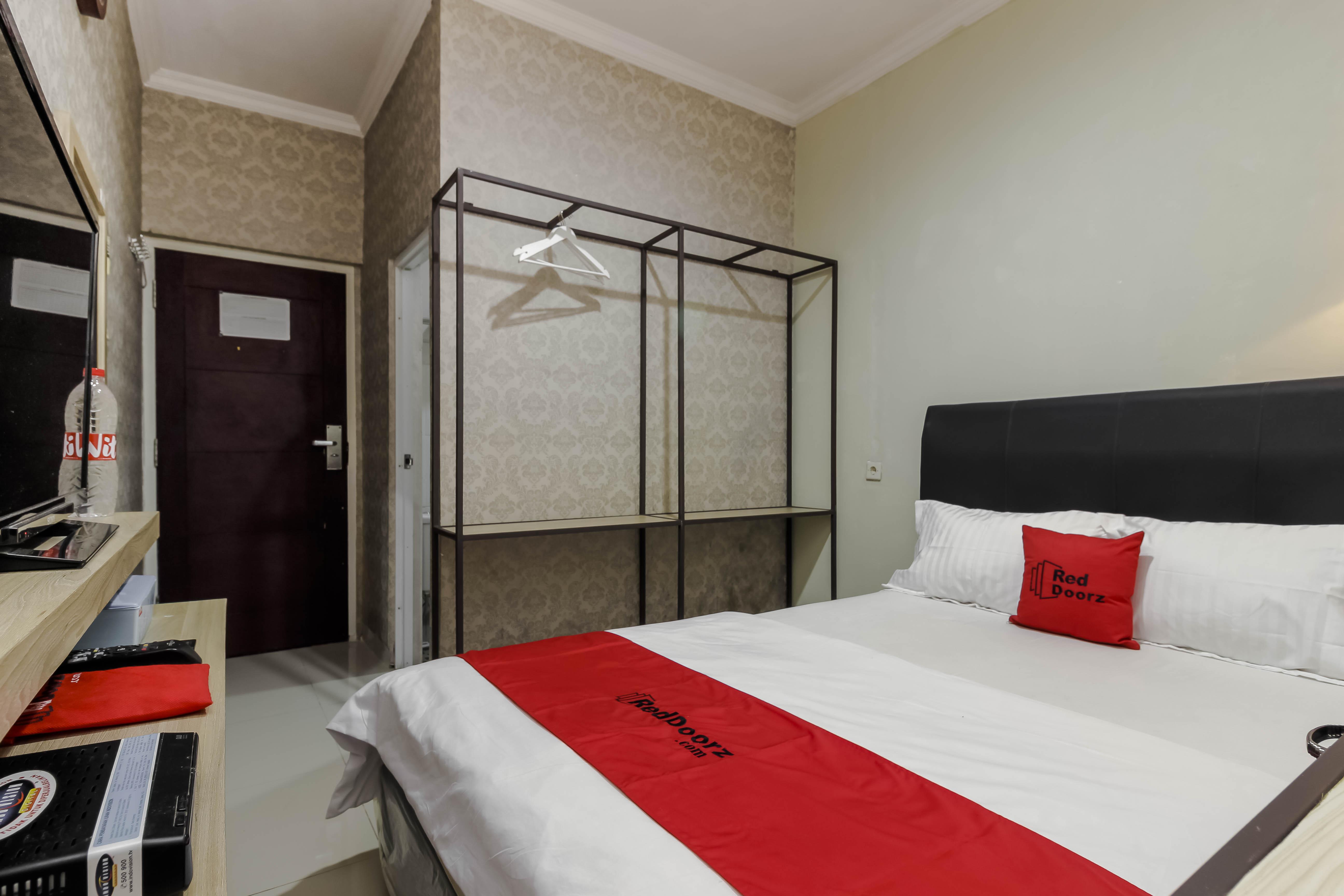 Reddoorz Plus Near Lippo Cikarang Mall Μπεκάσι Εξωτερικό φωτογραφία
