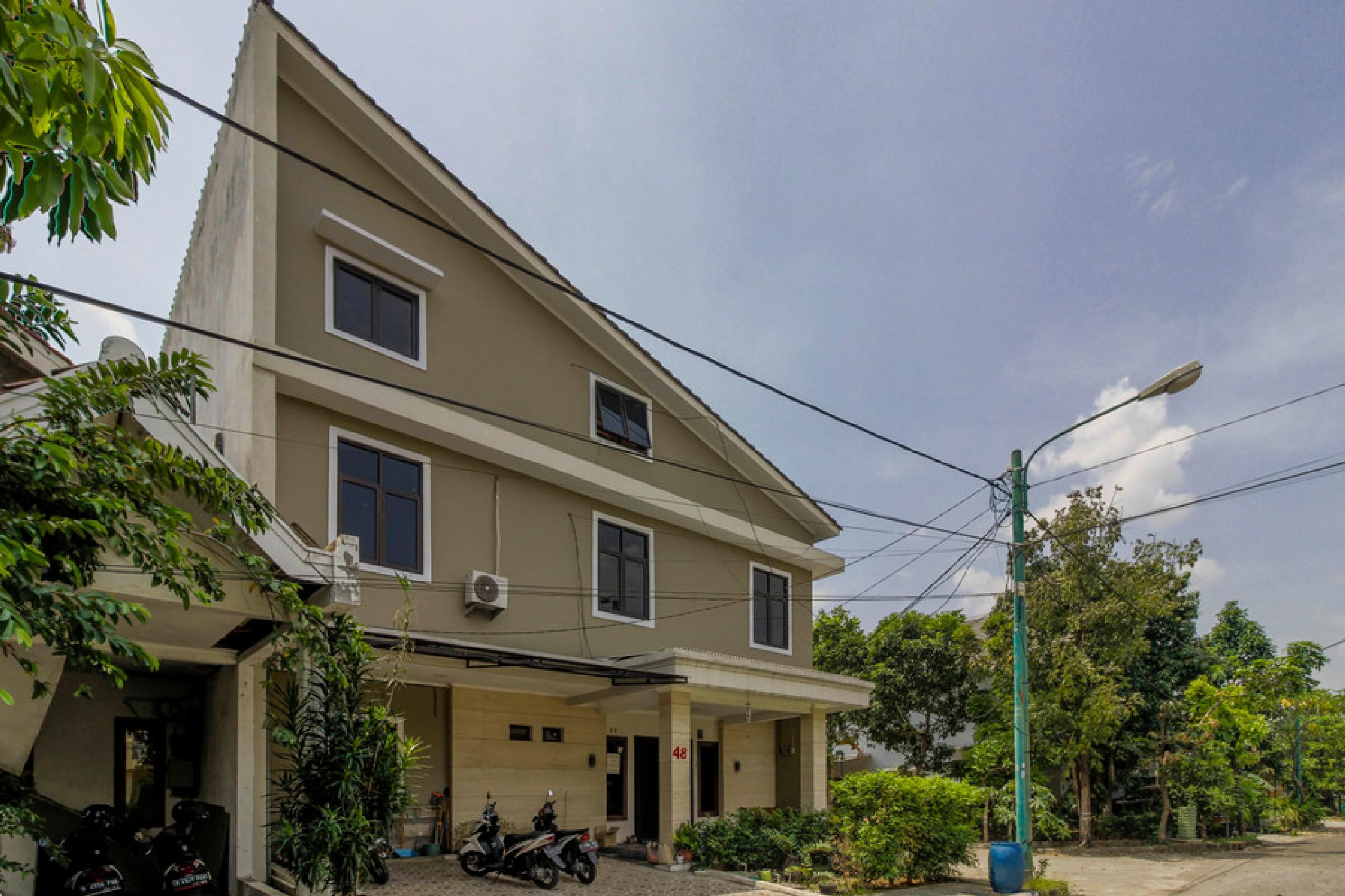 Reddoorz Plus Near Lippo Cikarang Mall Μπεκάσι Εξωτερικό φωτογραφία